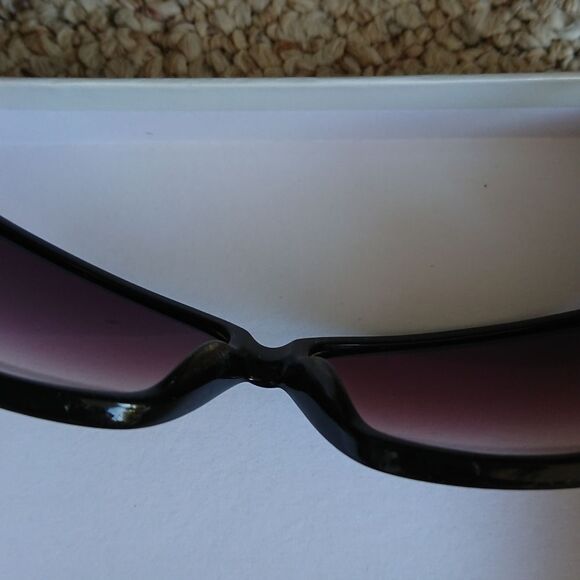 Oliver Peoples twenty years ILSA sunglasses - Picture 5 of 12